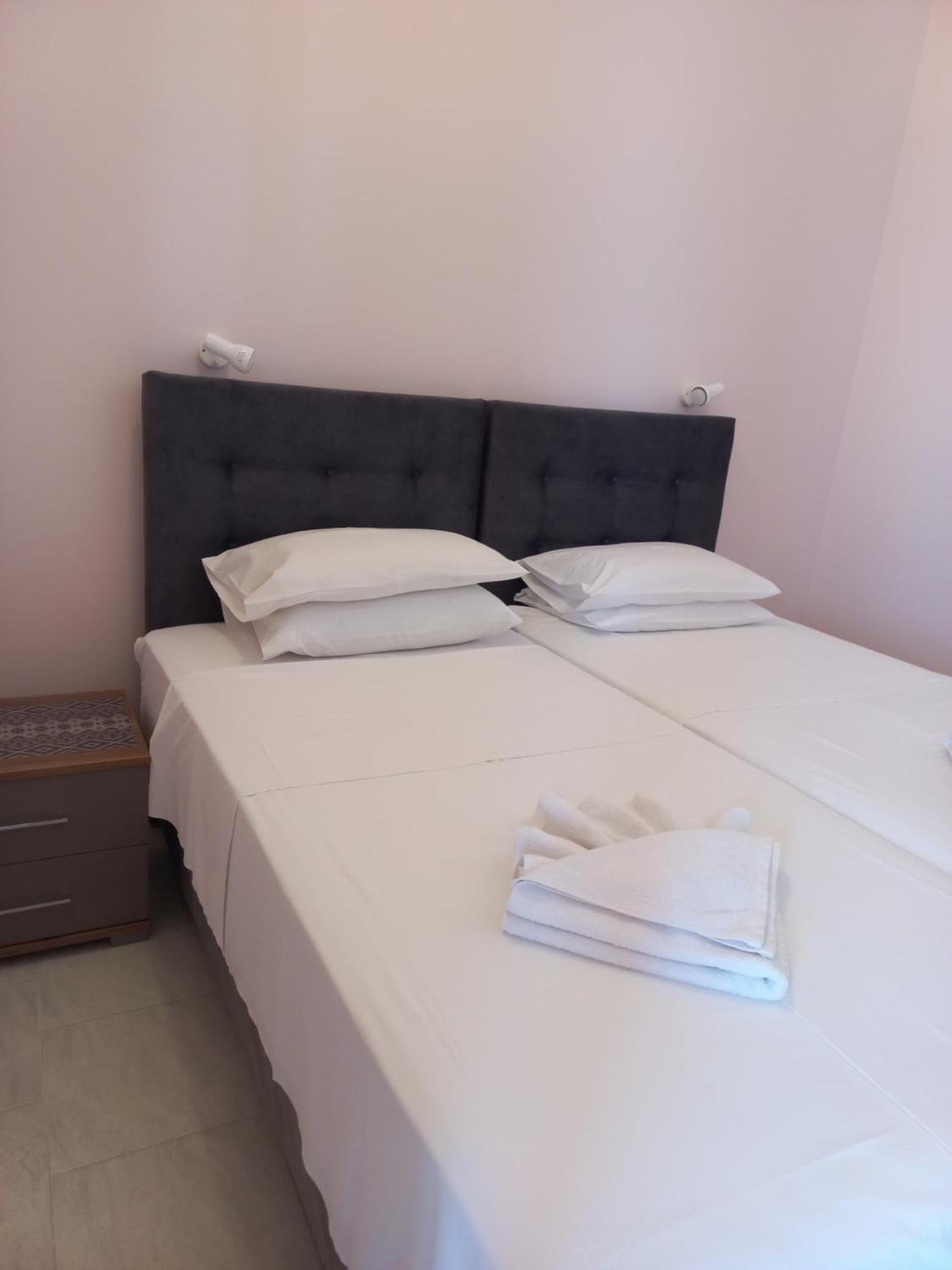Porto-Fino Hotel Arillas  Ngoại thất bức ảnh