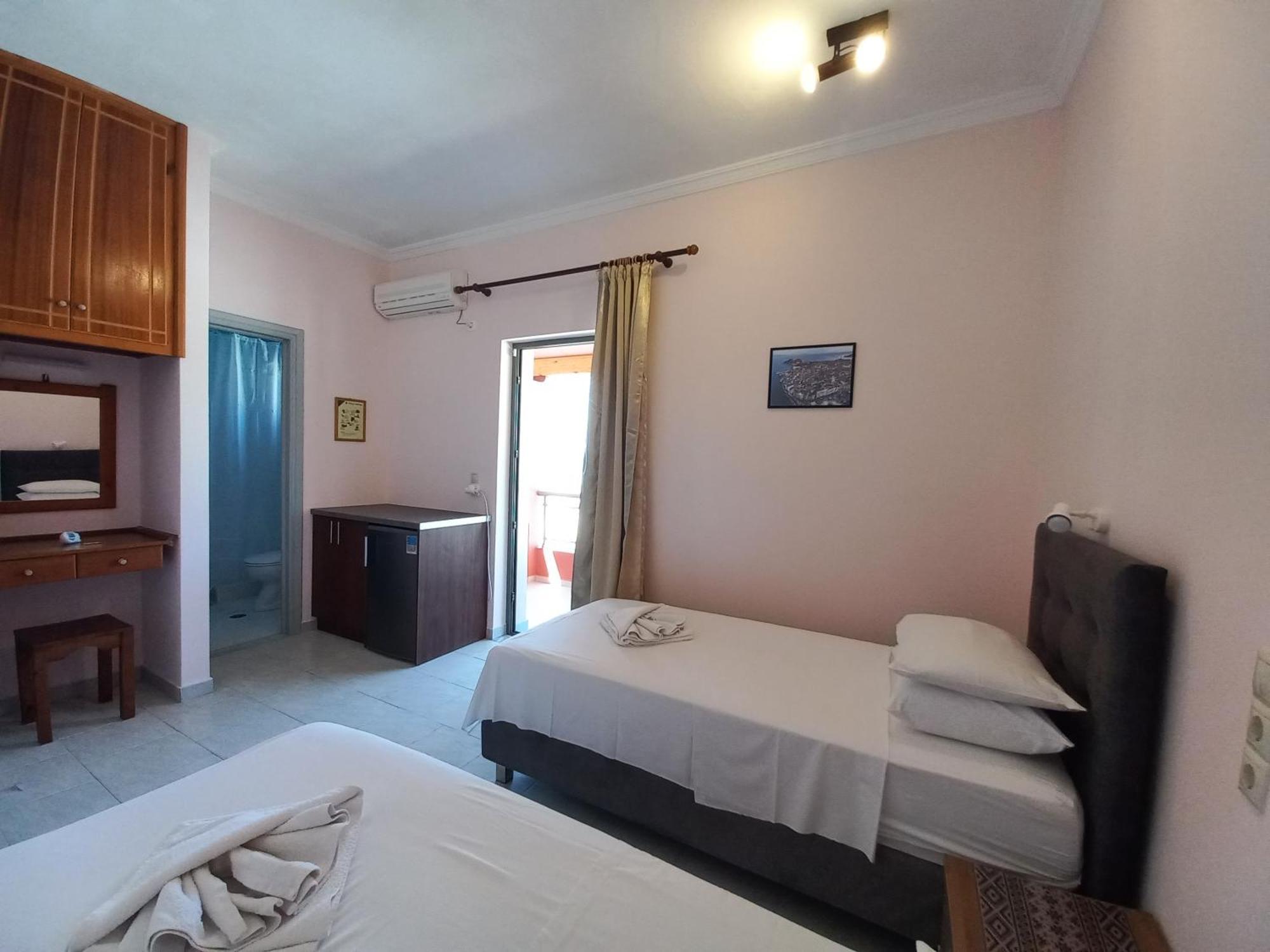 Porto-Fino Hotel Arillas  Ngoại thất bức ảnh